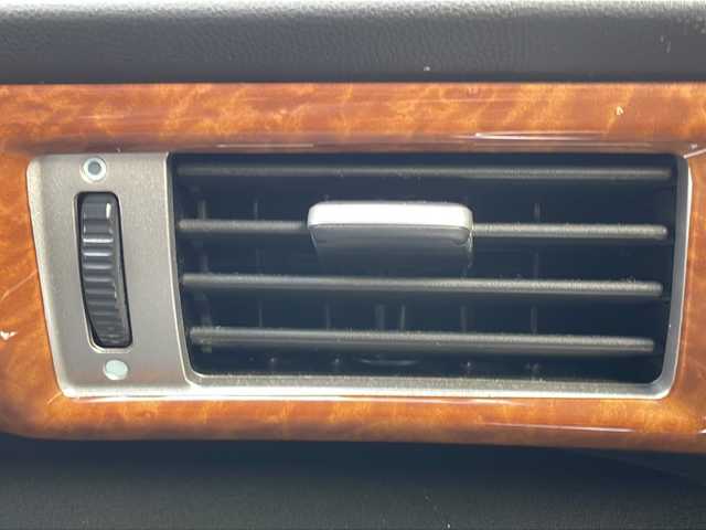 ホンダ フリード ハイブリット ジャストセレクション 山口県 2012(平24)年 9.9万km プレミアムホワイトパール 純正ナビ/DVD/CD/MSV/ワンセグTV/バックカメラ/両側パワースライドドア/純正HIDヘッドライト/純正フォグランプ/オートライト/ハーフレザーシート/革巻きステアリング/ステアリングスイッチ/クルーズコントロール/ウッド調パネル/横滑り防止/スマートキー×２/ビルトインETC/純正フロアマット/純正ドアバイザー/電動格納ウインカードアミラー