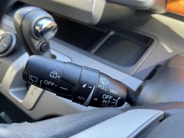 ホンダ フリード ハイブリット ジャストセレクション 兵庫県 2012(平24)年 9.9万km プレミアムホワイトパール 【(株)IDOMが運営する【じしゃロン姫路店】の自社ローン対象車両になります。こちらは現金ご利用時の価格です。自社ローンご希望の方は別途その旨お申付け下さい。】/純正ナビ/DVD/CD/MSV/ワンセグTV/バックカメラ/両側パワースライドドア/純正HIDヘッドライト/純正フォグランプ/オートライト/ハーフレザーシート/革巻きステアリング/ステアリングスイッチ/クルーズコントロール/ウッド調パネル/横滑り防止/スマートキー×２/ビルトインETC/純正フロアマット/純正ドアバイザー/電動格納ウインカードアミラー