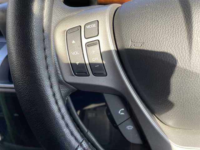 ホンダ フリード ハイブリット ジャストセレクション 兵庫県 2012(平24)年 9.9万km プレミアムホワイトパール 【(株)IDOMが運営する【じしゃロン姫路店】の自社ローン対象車両になります。こちらは現金ご利用時の価格です。自社ローンご希望の方は別途その旨お申付け下さい。】/純正ナビ/DVD/CD/MSV/ワンセグTV/バックカメラ/両側パワースライドドア/純正HIDヘッドライト/純正フォグランプ/オートライト/ハーフレザーシート/革巻きステアリング/ステアリングスイッチ/クルーズコントロール/ウッド調パネル/横滑り防止/スマートキー×２/ビルトインETC/純正フロアマット/純正ドアバイザー/電動格納ウインカードアミラー