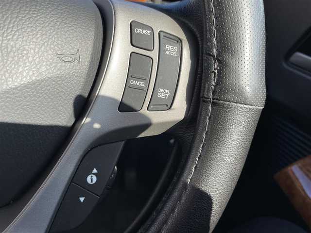 ホンダ フリード ハイブリット ジャストセレクション 兵庫県 2012(平24)年 9.9万km プレミアムホワイトパール 【(株)IDOMが運営する【じしゃロン姫路店】の自社ローン対象車両になります。こちらは現金ご利用時の価格です。自社ローンご希望の方は別途その旨お申付け下さい。】/純正ナビ/DVD/CD/MSV/ワンセグTV/バックカメラ/両側パワースライドドア/純正HIDヘッドライト/純正フォグランプ/オートライト/ハーフレザーシート/革巻きステアリング/ステアリングスイッチ/クルーズコントロール/ウッド調パネル/横滑り防止/スマートキー×２/ビルトインETC/純正フロアマット/純正ドアバイザー/電動格納ウインカードアミラー