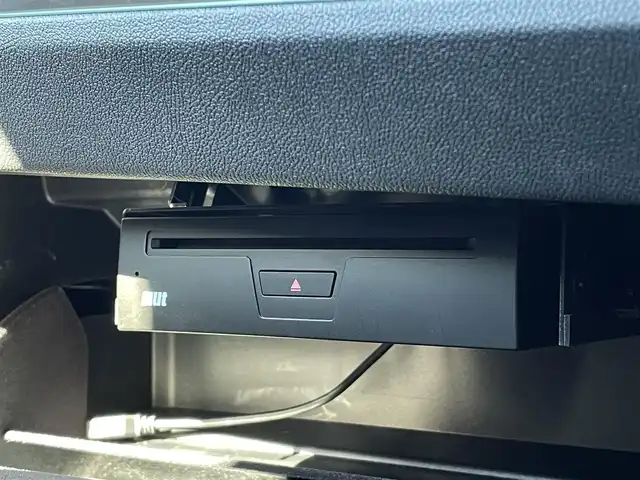 ＢＭＷ ３２０ｉ Mスポーツ 三重県 2019(令1)年 2.5万km サファイアブラックP コンフォートパッケージ　/社外地デジチューナー　　/DVD再生可　/電動トランク　/純正ナビ　/全方位カメラ　/Blueotth　/ETC　/純正18AW　/アンビエントライト　/ACC　/インテリジェントセーフティ　/LED　