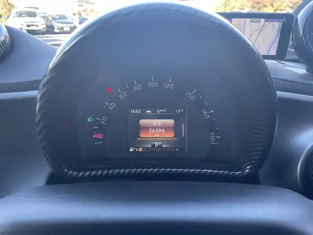 スマート ＭＣＣ スマート BRABUS エクスクルーシブ 栃木県 2019(令1)年 2.7万km 白Ⅱ 9インチフローティングナビ/　CN-F1DVD/フルセグTV/バックカメラ/ETC/キーレスキー/GPSレーダー/ドライブレコーダー/ガラスルーフ/レーンキープアシスト/クルーズコントロール/黒革シート/シートヒーター/リアソナー/LEDヘッドライト/オートライト