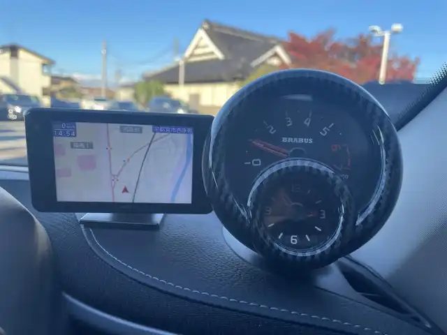 スマート ＭＣＣ スマート BRABUS エクスクルーシブ 栃木県 2019(令1)年 2.7万km 白Ⅱ 9インチフローティングナビ/　CN-F1DVD/フルセグTV/バックカメラ/ETC/キーレスキー/GPSレーダー/ドライブレコーダー/ガラスルーフ/レーンキープアシスト/クルーズコントロール/黒革シート/シートヒーター/リアソナー/LEDヘッドライト/オートライト