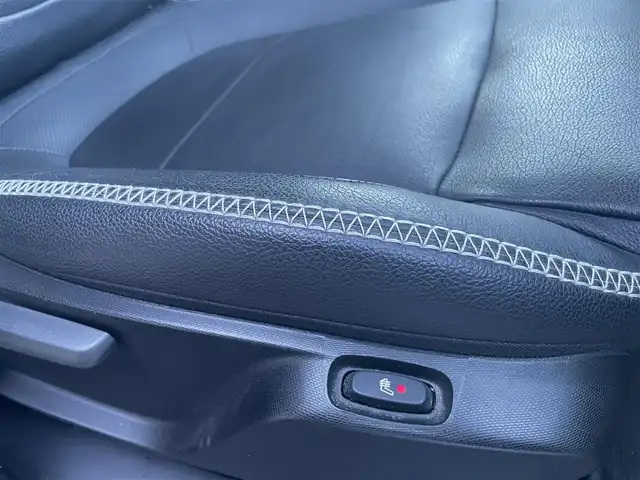 スマート ＭＣＣ スマート BRABUS エクスクルーシブ 栃木県 2019(令1)年 2.7万km 白Ⅱ 9インチフローティングナビ/　CN-F1DVD/フルセグTV/バックカメラ/ETC/キーレスキー/GPSレーダー/ドライブレコーダー/ガラスルーフ/レーンキープアシスト/クルーズコントロール/黒革シート/シートヒーター/リアソナー/LEDヘッドライト/オートライト