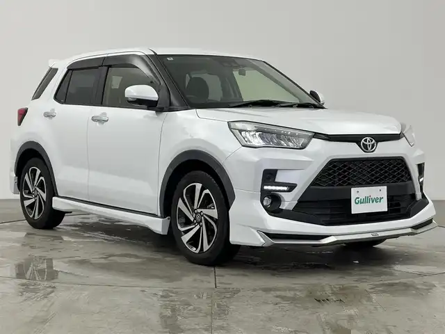 トヨタ ライズ Z 愛知県 2020(令2)年 2.7万km シャイニングホワイトパール スマートアシスト/純正ディスプレイオーディオ/・フルセグTV/・AM/FM/・USB/パノラミックビューモニター/モデリスタフルエアロ/ETC/ブラインドスポットモニター/ドライブレコーダー/シートヒーター/フロアマット/純正17インチアルミホイール/LEDヘッドライト/スマートキー/プッシュスタート/ドアバイザー