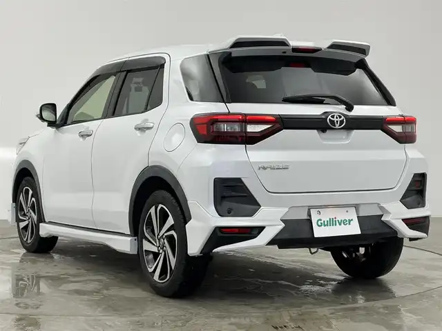 トヨタ ライズ Z 愛知県 2020(令2)年 2.7万km シャイニングホワイトパール スマートアシスト/純正ディスプレイオーディオ/・フルセグTV/・AM/FM/・USB/パノラミックビューモニター/モデリスタフルエアロ/ETC/ブラインドスポットモニター/ドライブレコーダー/シートヒーター/フロアマット/純正17インチアルミホイール/LEDヘッドライト/スマートキー/プッシュスタート/ドアバイザー