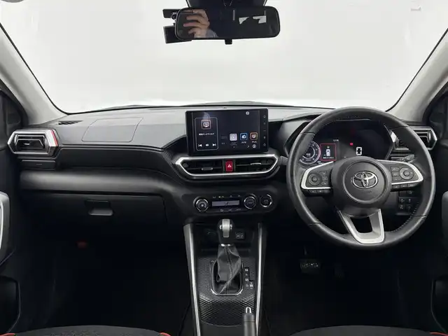 トヨタ ライズ Z 愛知県 2020(令2)年 2.7万km シャイニングホワイトパール スマートアシスト/純正ディスプレイオーディオ/・フルセグTV/・AM/FM/・USB/パノラミックビューモニター/モデリスタフルエアロ/ETC/ブラインドスポットモニター/ドライブレコーダー/シートヒーター/フロアマット/純正17インチアルミホイール/LEDヘッドライト/スマートキー/プッシュスタート/ドアバイザー