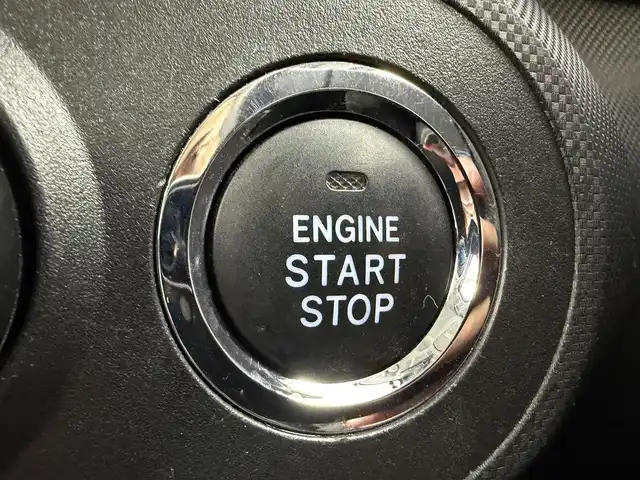 トヨタ ライズ Z 愛知県 2020(令2)年 2.7万km シャイニングホワイトパール スマートアシスト/純正ディスプレイオーディオ/・フルセグTV/・AM/FM/・USB/パノラミックビューモニター/モデリスタフルエアロ/ETC/ブラインドスポットモニター/ドライブレコーダー/シートヒーター/フロアマット/純正17インチアルミホイール/LEDヘッドライト/スマートキー/プッシュスタート/ドアバイザー