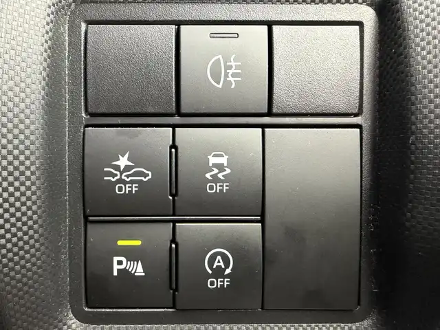 トヨタ ライズ Z 愛知県 2020(令2)年 2.7万km シャイニングホワイトパール スマートアシスト/純正ディスプレイオーディオ/・フルセグTV/・AM/FM/・USB/パノラミックビューモニター/モデリスタフルエアロ/ETC/ブラインドスポットモニター/ドライブレコーダー/シートヒーター/フロアマット/純正17インチアルミホイール/LEDヘッドライト/スマートキー/プッシュスタート/ドアバイザー