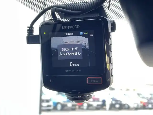 トヨタ アクア S スタイルブラック 佐賀県 2017(平29)年 6.4万km ダークブルーマイカ 社外SDナビゲーション/・フルセグTV/CD/DVD/SD/Bluetooth/バックカメラ/ビルトインETC/ISOFIX対応/ステアリングリモコン/純正LEDヘッドライト/・オートマチックハイビーム/純正フロアマット/純正ドアバイザ―/新車保証書/取扱説明書/スペアキー１本/プリクラッシュセーフティ/レーンディパーチャーアラート/横滑り防止装置