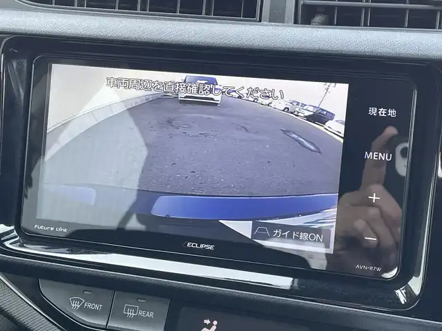 トヨタ アクア S スタイルブラック 佐賀県 2017(平29)年 6.4万km ダークブルーマイカ 社外SDナビゲーション/・フルセグTV/CD/DVD/SD/Bluetooth/バックカメラ/ビルトインETC/ISOFIX対応/ステアリングリモコン/純正LEDヘッドライト/・オートマチックハイビーム/純正フロアマット/純正ドアバイザ―/新車保証書/取扱説明書/スペアキー１本/プリクラッシュセーフティ/レーンディパーチャーアラート/横滑り防止装置