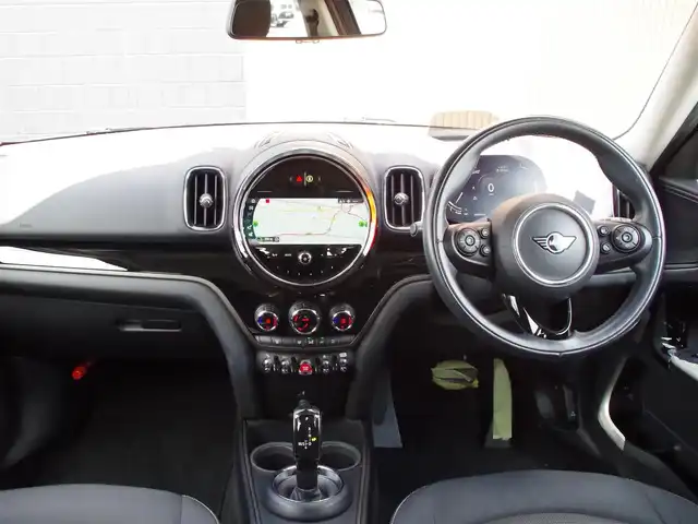 ＭＩＮＩ ＢＭＷ ミニ クロスオーバー クーパー D 埼玉県 2021(令3)年 5.5万km 黒 アダプティブクルーズコントロール /インテリジェントセーフティ /ドライビングアシストパッケージ /ペッパーパッケージ /ヘッドアップディスプレイ /PDC /コンフォートアクセス/iDriveナビ /バックカメラ /ETC/ブラックホイール