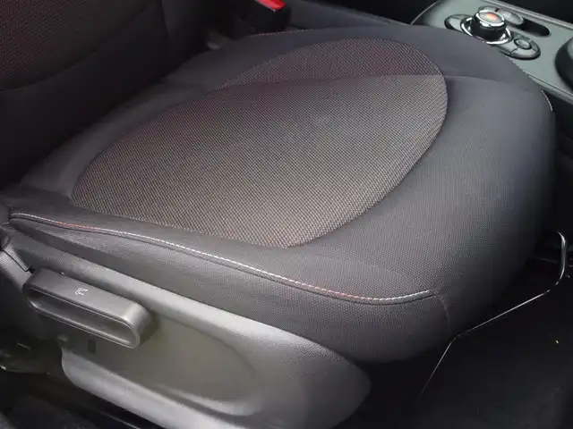 ＭＩＮＩ ＢＭＷ ミニ クロスオーバー クーパー D 埼玉県 2021(令3)年 5.5万km 黒 アダプティブクルーズコントロール /インテリジェントセーフティ /ドライビングアシストパッケージ /ペッパーパッケージ /ヘッドアップディスプレイ /PDC /コンフォートアクセス/iDriveナビ /バックカメラ /ETC/ブラックホイール