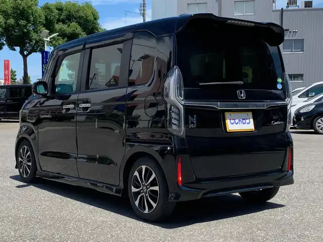 ホンダ Ｎ ＢＯＸ カスタム G L 福井県 2017(平29)年 10.4万km クリスタルブラックパール (株)IDOMが運営する【じしゃロン福井店】の自社ローン専用車両になりますこちらは現金またはオートローンご利用時の価格です。自社ローンご希望の方は別途その旨お申付け下さい/純正8インチナビ/フルセグTV・DVD・BT/バックカメラ/左側パワースライドドア/LEDヘッドライト/ダウンサス/ビルトインETC/スマートキー