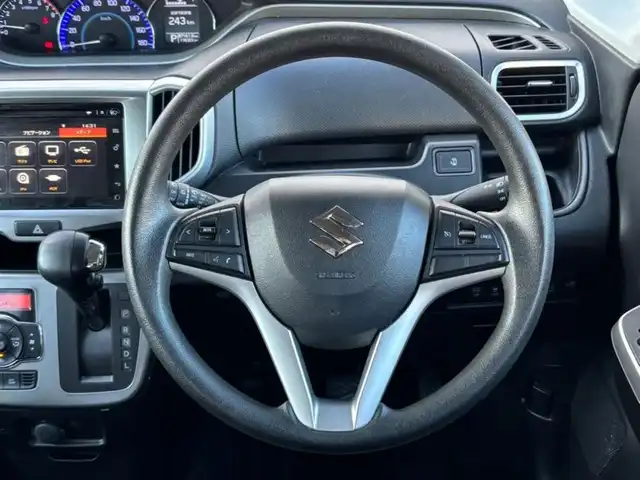 スズキ ソリオ HV MX Dカメラ ブレーキS 茨城県 2016(平28)年 11.7万km ピュアホワイトP 純正ナビ（DVD再生機能有）/全方位カメラ/前後ドライブレコーダー/クルーズコントロール/ビルトインETC2.0/片側パワースライドドア/D席シートヒーター/レーンキープアシスト/スペアキー/W+サイドエアバック/アイドリングストップ/純正アルミホイール/純正フロアマット