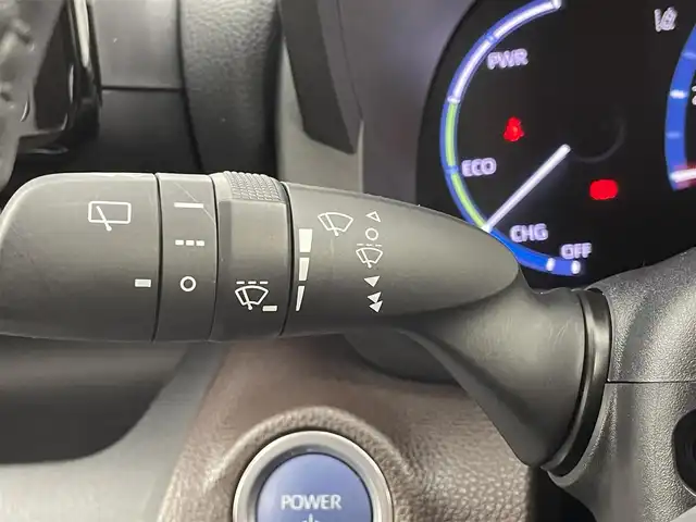 トヨタ ヤリスクロス ハイブリッド Z 福井県 2021(令3)年 3.5万km ホワイトパールクリスタルシャイン トヨタセーフティセンス/純正ディスプレイオーディオ/（Bluetooth/AM/FM/applecarplay/androidauto)/パノラミックビューモニター/ブラインドスポットモニター/ハンズフリーパワーバックドア/レーダークルーズコントロール/前席シートヒーター/ビルトインＥＴＣ２．０/ＡＣ１００Ｖ/スマートキー/プッシュスタート/パーキングアシスト/電動パーキング/ブレーキホールド/純正18インチアルミホイール/オートハイビーム