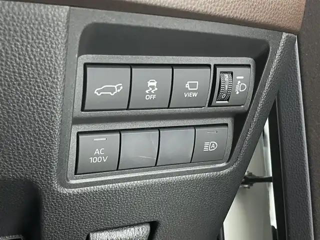 トヨタ ヤリスクロス ハイブリッド Z 福井県 2021(令3)年 3.5万km ホワイトパールクリスタルシャイン トヨタセーフティセンス/純正ディスプレイオーディオ/（Bluetooth/AM/FM/applecarplay/androidauto)/パノラミックビューモニター/ブラインドスポットモニター/ハンズフリーパワーバックドア/レーダークルーズコントロール/前席シートヒーター/ビルトインＥＴＣ２．０/ＡＣ１００Ｖ/スマートキー/プッシュスタート/パーキングアシスト/電動パーキング/ブレーキホールド/純正18インチアルミホイール/オートハイビーム