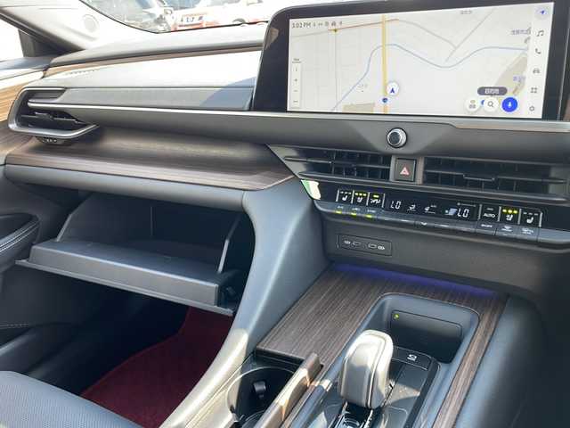 トヨタ クラウン Z 千葉県 2024(令6)年 2.4万km プレシャスホワイトパール モデリスタエアロ　２１インチＡＷ　ナビ　全方位カメラ　ＥＴＣ２．０　Ｂｔ　フルセグ　ＨＵＤ　タイプＣ　エアシート シートヒーター 電動シート 電動リアドア　ＡＣ１００Ｖ　ＬＥＤライト　オートライト
