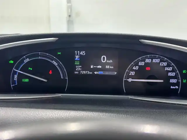 トヨタ シエンタ ハイブリッド G クエロ 愛知県 2018(平30)年 7.3万km ホワイトパールクリスタルシャイン 純正ナビ【NSZT-W68T】　/両側パワースライドドア/プリクラッシュセーフティ/レーンディパーチャーアラート/クリアランスソナー/パーキングサポートブレーキ/先行車発進告知/クルーズコントロール/ハーフレザーシート/前後ドライブレコーダー/ビルトインＥＴＣ/バックカメラ/ＬＥＤヘッドライト/オートハイビーム/ISOFIX/純正フロアマット
