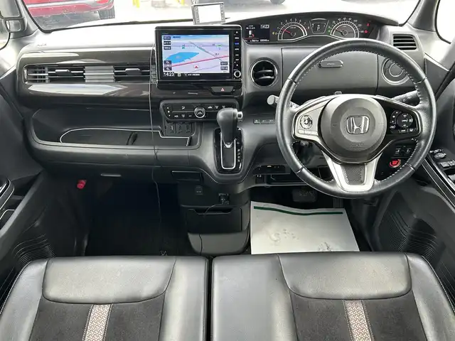 ホンダ Ｎ ＢＯＸ G L ターボ ホンダセンシング 兵庫県 2018(平30)年 3.6万km プラチナホワイトパール 純正8インチナビ/フルセグTV/BTオーディオ/バックカメラ/ETC/ホンダセンシング/両側パワースライドドア/ハンズフリースライドドア/LEDヘッドライト/純正15インチアルミホイール/純正フロアマット/ダブルサイドエアバック/カーテンエアバック/ワンオーナー