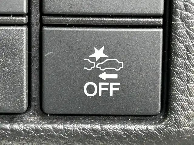 ホンダ Ｎ ＢＯＸ G L ターボ ホンダセンシング 兵庫県 2018(平30)年 3.6万km プラチナホワイトパール 純正8インチナビ/フルセグTV/BTオーディオ/バックカメラ/ETC/ホンダセンシング/両側パワースライドドア/ハンズフリースライドドア/LEDヘッドライト/純正15インチアルミホイール/純正フロアマット/ダブルサイドエアバック/カーテンエアバック/ワンオーナー