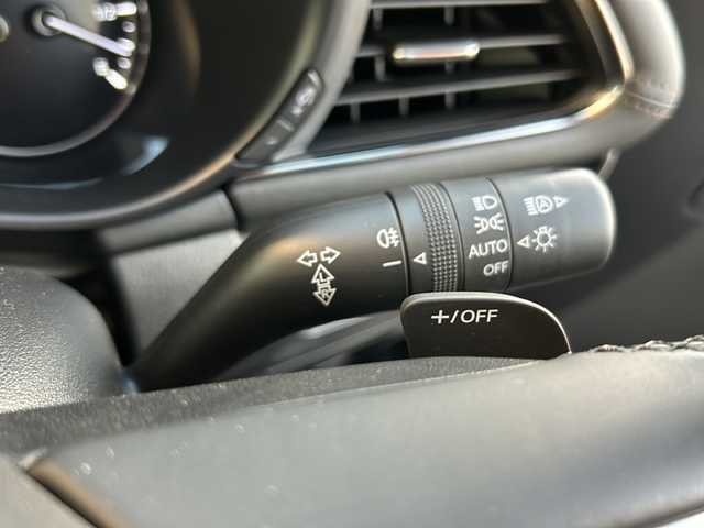 マツダ マツダ３ファストバック X Lパッケージ 山形県 2019(令1)年 3.9万km ポリメタルグレーM ４WD/純正ナビ/（AM/FM/フルセグ/BT）/ステアリングスイッチ/ステアリングヒーター/クルーズコントロール（追従有）/バックカメラ/全方位カメラ/BSM/レザーシート/運転席メモリ付きパワーシート/シートヒーター/BOSEサウンドシステム/オートＬＥＤヘッドライト/アダプティブハイビーム/スマートキー×２/電動格納ミラー/ETC/横滑り防止装置/レーンキープアシスト/プッシュスタート