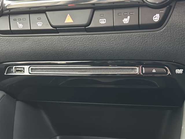 マツダ マツダ３ファストバック X Lパッケージ 山形県 2019(令1)年 3.9万km ポリメタルグレーM ４WD/純正ナビ/（AM/FM/フルセグ/BT）/ステアリングスイッチ/ステアリングヒーター/クルーズコントロール（追従有）/バックカメラ/全方位カメラ/BSM/レザーシート/運転席メモリ付きパワーシート/シートヒーター/BOSEサウンドシステム/オートＬＥＤヘッドライト/アダプティブハイビーム/スマートキー×２/電動格納ミラー/ETC/横滑り防止装置/レーンキープアシスト/プッシュスタート