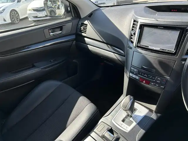 スバル レガシィ ツーリングワゴン 2．5i Bスポーツ アイサイトG 石川県 2013(平25)年 6.6万km サテンホワイトパール ４WD/社外HDDナビ/社外CD/DVD/フルセグTV/バックカメラ/HIDライト/純正アルミホイール/レーダークルーズコントロール/衝突軽減ブレーキ/運転席＆助手席パワーシート/スマートキー/プッシュスタート/電動ミラー/レーンキープアシスト/ステアリングリモコン/ETC