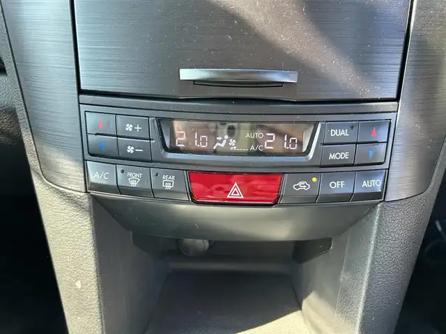 スバル レガシィ ツーリングワゴン 2．5i Bスポーツ アイサイトG 石川県 2013(平25)年 6.6万km サテンホワイトパール ４WD/社外HDDナビ/社外CD/DVD/フルセグTV/バックカメラ/HIDライト/純正アルミホイール/レーダークルーズコントロール/衝突軽減ブレーキ/運転席＆助手席パワーシート/スマートキー/プッシュスタート/電動ミラー/レーンキープアシスト/ステアリングリモコン/ETC