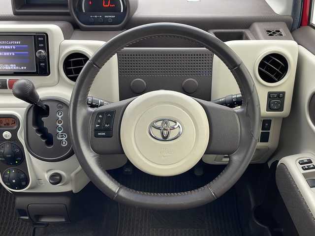 トヨタ ポルテ G 千葉県 2017(平29)年 5.1万km スーパーレッドⅤ 純正ナビ/　CD/DVD/Bluetooth/フルセグTV/衝突軽減ブレーキ/車線逸脱警報/オートハイビーム/片側パワスラ/シートヒーター（運転席）/ナノイー/フォグランプ/ビルトインETC/前方ドラレコ/フロアマット/スマートキー/スタートボタン/ドアバイザー