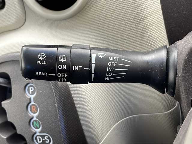 トヨタ ポルテ G 千葉県 2017(平29)年 5.1万km スーパーレッドⅤ 純正ナビ/　CD/DVD/Bluetooth/フルセグTV/衝突軽減ブレーキ/車線逸脱警報/オートハイビーム/片側パワスラ/シートヒーター（運転席）/ナノイー/フォグランプ/ビルトインETC/前方ドラレコ/フロアマット/スマートキー/スタートボタン/ドアバイザー