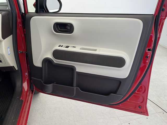 トヨタ ポルテ G 千葉県 2017(平29)年 5.1万km スーパーレッドⅤ 純正ナビ/　CD/DVD/Bluetooth/フルセグTV/衝突軽減ブレーキ/車線逸脱警報/オートハイビーム/片側パワスラ/シートヒーター（運転席）/ナノイー/フォグランプ/ビルトインETC/前方ドラレコ/フロアマット/スマートキー/スタートボタン/ドアバイザー