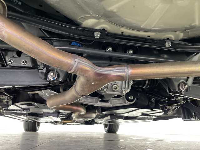 スバル レヴォーグ 1．6GT－S アイサイト 道央・札幌 2018(平30)年 5.6万km ダークグレーメタリック ・4WD/・サンルーフ/・純正ナビ/・BT&CD&DVD&USB&SD/・バックカメラ/・サイドカメラ/・デジタルインナーミラー/・アイサイトセーフティプラス/・レーダークルーズコントロール/・ブラインドスポットモニター/・レザーシート/・D席メモリシート/・前席パワーシート/・前席シートヒーター/・ビルトインETC/・前後コーナーセンサー/・LEDヘッドライト/・オートライト/・オートマチックハイビーム/・スマートキー/・プッシュスタート