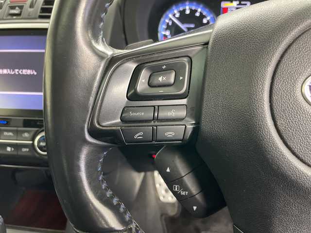 スバル レヴォーグ 1．6GT－S アイサイト 道央・札幌 2018(平30)年 5.6万km ダークグレーメタリック ・4WD/・サンルーフ/・純正ナビ/・BT&CD&DVD&USB&SD/・バックカメラ/・サイドカメラ/・デジタルインナーミラー/・アイサイトセーフティプラス/・レーダークルーズコントロール/・ブラインドスポットモニター/・レザーシート/・D席メモリシート/・前席パワーシート/・前席シートヒーター/・ビルトインETC/・前後コーナーセンサー/・LEDヘッドライト/・オートライト/・オートマチックハイビーム/・スマートキー/・プッシュスタート