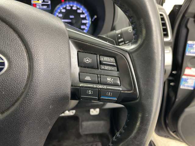 スバル レヴォーグ 1．6GT－S アイサイト 道央・札幌 2018(平30)年 5.6万km ダークグレーメタリック ・4WD/・サンルーフ/・純正ナビ/・BT&CD&DVD&USB&SD/・バックカメラ/・サイドカメラ/・デジタルインナーミラー/・アイサイトセーフティプラス/・レーダークルーズコントロール/・ブラインドスポットモニター/・レザーシート/・D席メモリシート/・前席パワーシート/・前席シートヒーター/・ビルトインETC/・前後コーナーセンサー/・LEDヘッドライト/・オートライト/・オートマチックハイビーム/・スマートキー/・プッシュスタート