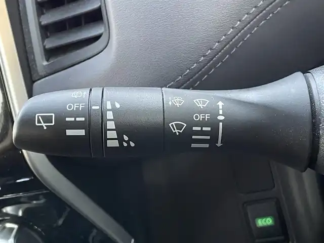 日産 セレナ ハイウェイスター V 兵庫県 2020(令2)年 6.8万km ブリリアントホワイトパール 2トーン 社外7インチナビ/フルセグ/Bluetooth接続/フリップダウンモニター（ALPINE）/両側パワースライドドア/プロパイロット/アラウンドビュー/デジタルインナーミラー/ETC/追従クルーズコントロール/ドアバイザー/純正フロアマット/LEDヘッドライト