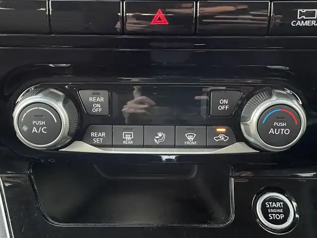 日産 セレナ ハイウェイスター V 兵庫県 2020(令2)年 6.8万km ブリリアントホワイトパール 2トーン 社外7インチナビ/フルセグ/Bluetooth接続/フリップダウンモニター（ALPINE）/両側パワースライドドア/プロパイロット/アラウンドビュー/デジタルインナーミラー/ETC/追従クルーズコントロール/ドアバイザー/純正フロアマット/LEDヘッドライト