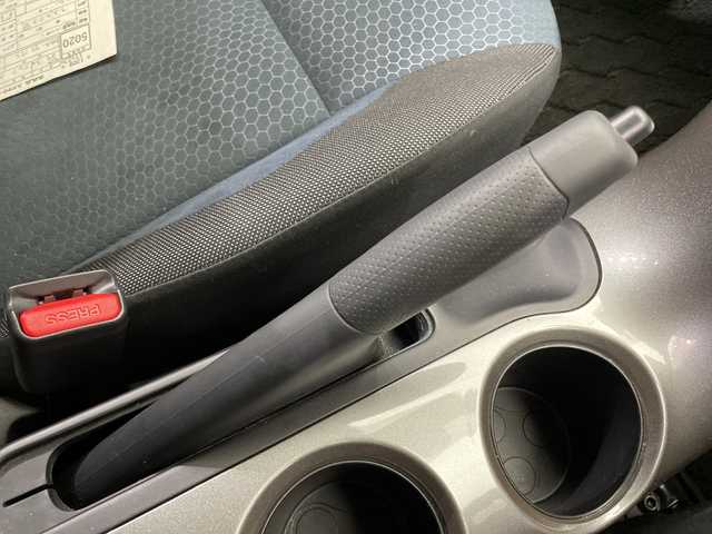 日産 ジューク 15RX Vセレクション 栃木県 2017(平29)年 3.4万km サンライトイエロー 社外ナビ(パナソニック製)/(CD/DVD/フルセグTV/Bluetooth)/全方位リアカメラ/レーンキープアシスト/衝突軽減システム/横滑り防止装置/禁煙車/純正アルミホイール/純正フロアマット/シガーライター/スマートキー/プッシュスタート/盗難防止装置システム/電動格納ミラー