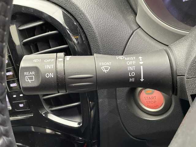 日産 ジューク 15RX Vセレクション 栃木県 2017(平29)年 3.4万km サンライトイエロー 社外ナビ(パナソニック製)/(CD/DVD/フルセグTV/Bluetooth)/全方位リアカメラ/レーンキープアシスト/衝突軽減システム/横滑り防止装置/禁煙車/純正アルミホイール/純正フロアマット/シガーライター/スマートキー/プッシュスタート/盗難防止装置システム/電動格納ミラー