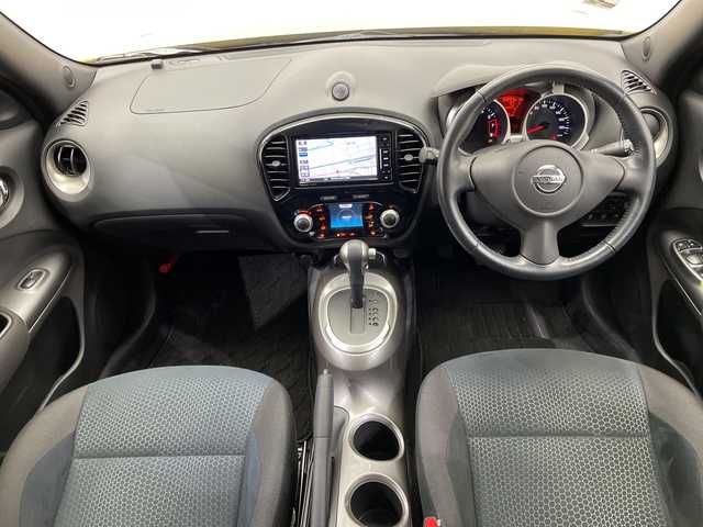 日産 ジューク 15RX Vセレクション 栃木県 2017(平29)年 3.4万km サンライトイエロー 社外ナビ(パナソニック製)/(CD/DVD/フルセグTV/Bluetooth)/全方位リアカメラ/レーンキープアシスト/衝突軽減システム/横滑り防止装置/禁煙車/純正アルミホイール/純正フロアマット/シガーライター/スマートキー/プッシュスタート/盗難防止装置システム/電動格納ミラー