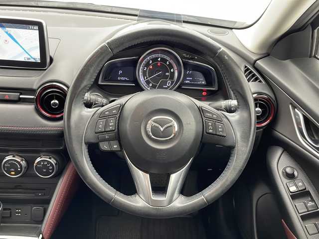 マツダ ＣＸ－３ XD ツーリング 千葉県 2015(平27)年 6.5万km セラミックM ワンオーナー/純正ナビ/フルセグTV CD DVD BT/ヘッドアップディスプレイ/バックカメラ/クルーズコントロール/スマートシティーブレーキサポート/トラクションコントロールシステム/ブラインドスポットモニタリング/ETC/スマートキー/プッシュスタート/ステアリングスイッチ/ISOFIX/リアプライバシーガラス/ドアバイザー/電動格納ミラー/ハーフレザーシート/純正18インチアルミホイール/本革巻きステアリング