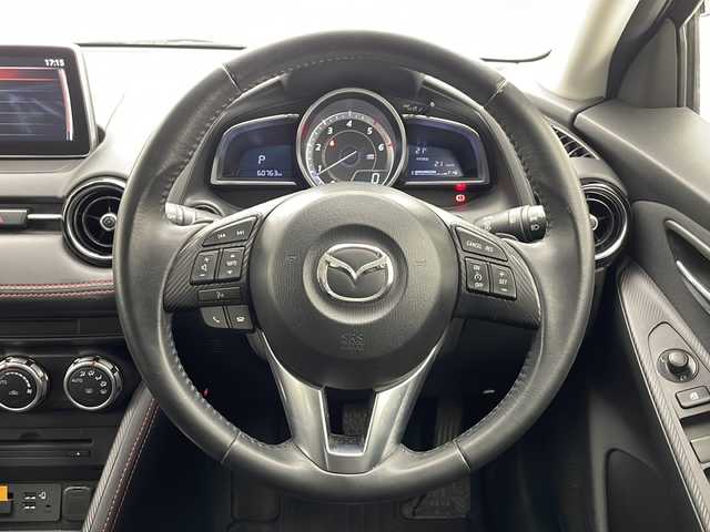 マツダ デミオ XD ツーリング 千葉県 2015(平27)年 6.1万km メテオグレーマイカ 純正ナビ/　CD/DVD/Bluetooth/フルセグTV/クルーズコントロール/レーンキープアシスト/衝突軽減ブレーキ/ブラインドスポットモニター/オートライト/LEDライト/ETC/前方ドラレコ/パドルシフト/フロアマット/スマートキー/スタートボタン