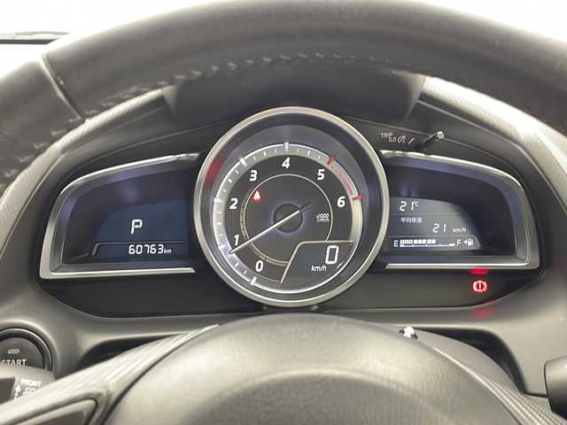 マツダ デミオ XD ツーリング 千葉県 2015(平27)年 6.1万km メテオグレーマイカ 純正ナビ/　CD/DVD/Bluetooth/フルセグTV/クルーズコントロール/レーンキープアシスト/衝突軽減ブレーキ/ブラインドスポットモニター/オートライト/LEDライト/ETC/前方ドラレコ/パドルシフト/フロアマット/スマートキー/スタートボタン