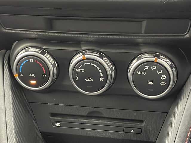 マツダ デミオ XD ツーリング 千葉県 2015(平27)年 6.1万km メテオグレーマイカ 純正ナビ/　CD/DVD/Bluetooth/フルセグTV/クルーズコントロール/レーンキープアシスト/衝突軽減ブレーキ/ブラインドスポットモニター/オートライト/LEDライト/ETC/前方ドラレコ/パドルシフト/フロアマット/スマートキー/スタートボタン