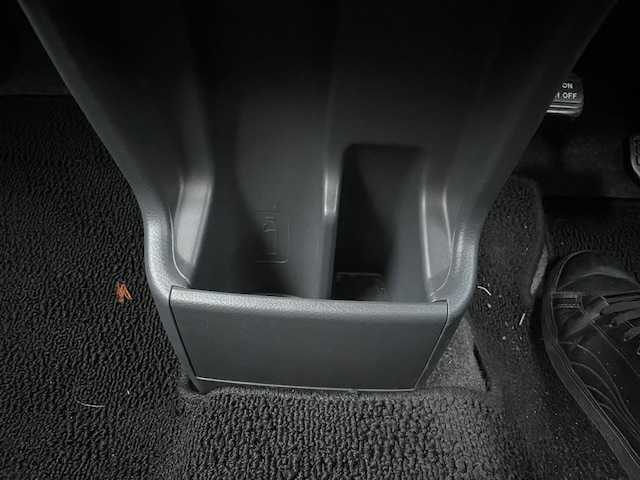 スズキ ハスラー G 茨城県 2014(平26)年 14.5万km フェニックスレッドパール/ブルーイッシュブラックパール 社外ナビ/スマートキー/フルセグ/ETC/スペアキー/アイドリングストップ/ライトレベライザー/シートヒーター/横滑り防止装置/ドアバイザー/純正フロアマット/ABS