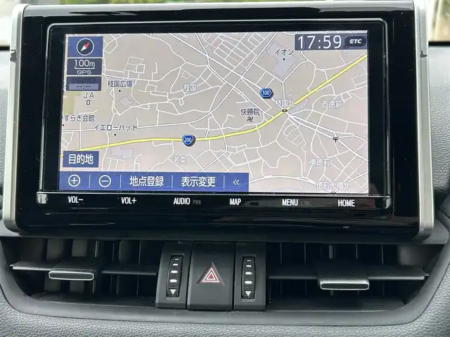 トヨタ ＲＡＶ４ ハイブリットG 福岡県 2019(令1)年 8.3万km ホワイトパールクリスタルシャイン ・純正ナビ　9インチ/（BLUETOOTH/フルセグ/バックカメラ/DVD再生/・ワンオーナー/・ETC/・クルーズコントロール/・コーナーセンサー/・クリアランスソナー/・衝突軽減システム/・レーンキープアシスト/・電動リアゲート/・電動格納ミラー/・純正フロアマット/・CDチェンジャー/・ドアバイザー/・プッシュスタート/・AC100V/・保証書/・取扱説明書