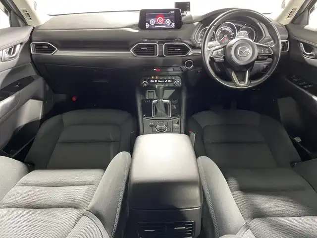 マツダ ＣＸ－５ XD プロアクティブ 神奈川県 2019(平31)年 5.3万km スノーフレイクホワイトパールマイカ i-ACTIVSENSE/・アドバンスト・スマート・シティ・ブレーキ・サポート（夜間歩行者検知機能付き）/・AT誤発進抑制制御/・スマート・シティ・ブレーキ・サポート/・レーンキープ・アシスト・システム/・アダプティブ・LED・ヘッドライト/・ドライバー・アテンション・アラート/・マツダ・レーダー・クルーズ・コントロール/・クルージング＆トラフィック・サポート/・360°ビュー・モニター＋フロントパーキングセンサー/・交通標識認識システム/純正ナビ/・BT/フルセグTV/AUX/USB/AM/FM/BOSEスピーカー/ETC/ドライブレコーダー/MTモード/パワーシート(D)/シートヒーター(D/N)/パワーバックドア/電子サイドブレーキ/オートホールド/革巻きステアリング/ステアリングスイッチ/Autoライト/ステアリングヒーター/アイドリングストップ機能/コーナーセンサー/TVキャンセラー/社外レーダー/電動格納ミラー/ウィンカーミラー/純正アルミホイール/純正フロアマット/ドアバイザー