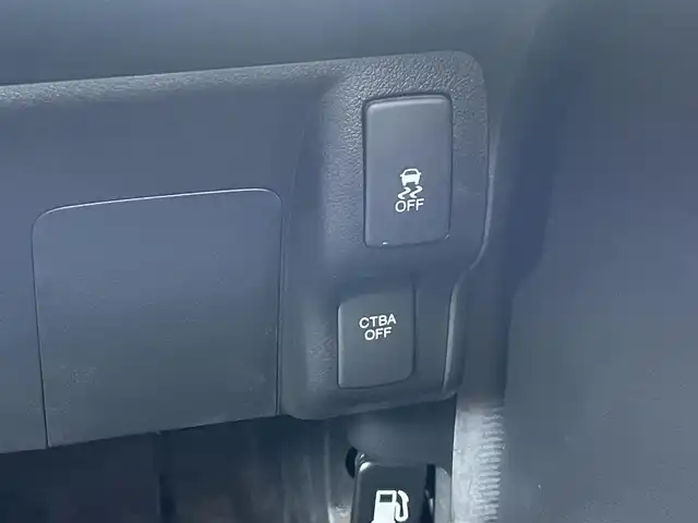 ホンダ Ｎ ＢＯＸ カスタム ターボ SSパッケージ 福岡県 2014(平26)年 9.2万km プレミアムゴールドパープルパール (株)IDOMが運営する【じしゃロン八幡西店】の自社ローン専用車両になります。こちらは現金またはオートローンご利用時の価格です。自社ローンご希望の方は別途その旨お申付けください。/純正メモリナビ【VXM-142VFi】/(Bluetooth/CD/DVD/フルセグTV)/衝突軽減ブレーキ/両側電動スライドドア/クルーズコントロール(追従なし)/社外前後ドライブレコーダー/パドルシフト/横滑り防止機能/ステアリングリモコン/バックカメラ/ETC/エンジンプッシュスタート/純正15インチアルミホイール/カーテンエアバッグ/スマートキー