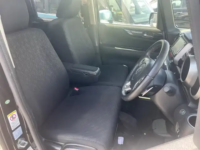 ホンダ Ｎ ＢＯＸ カスタム ターボ SSパッケージ 福岡県 2014(平26)年 9.2万km プレミアムゴールドパープルパール (株)IDOMが運営する【じしゃロン八幡西店】の自社ローン専用車両になります。こちらは現金またはオートローンご利用時の価格です。自社ローンご希望の方は別途その旨お申付けください。/純正メモリナビ【VXM-142VFi】/(Bluetooth/CD/DVD/フルセグTV)/衝突軽減ブレーキ/両側電動スライドドア/クルーズコントロール(追従なし)/社外前後ドライブレコーダー/パドルシフト/横滑り防止機能/ステアリングリモコン/バックカメラ/ETC/エンジンプッシュスタート/純正15インチアルミホイール/カーテンエアバッグ/スマートキー