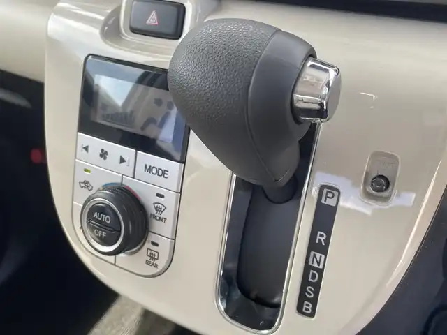 ダイハツ ムーヴ キャンバス G メイクアップ リミテッド　SAⅢ 福岡県 2018(平30)年 4.5万km パールホワイトⅢ/ナチュラルベージュマイカメタリック 2トーン スマートアシスト/衝突軽減/レーンアシスト/オートハイビーム/クリアランスソナー/純正ナビ（ＮＳＺＮ－Ｗ６８Ｄ）/フルセグTV/CD/DVD/BT/AM/FM/SD/全周囲カメラ/両側パワースライドドア/アイドリングストップ/ＬＥＤオートライト/フォグランプ/ステアリングリモコン/スマートキー/プッシュスタート